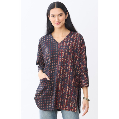 Sejal Cotton Jersey V-neck Oversized Tunic - Black/Multi Sejal Cotton Jersey V-neck Oversized Tunic - Black/Multi
